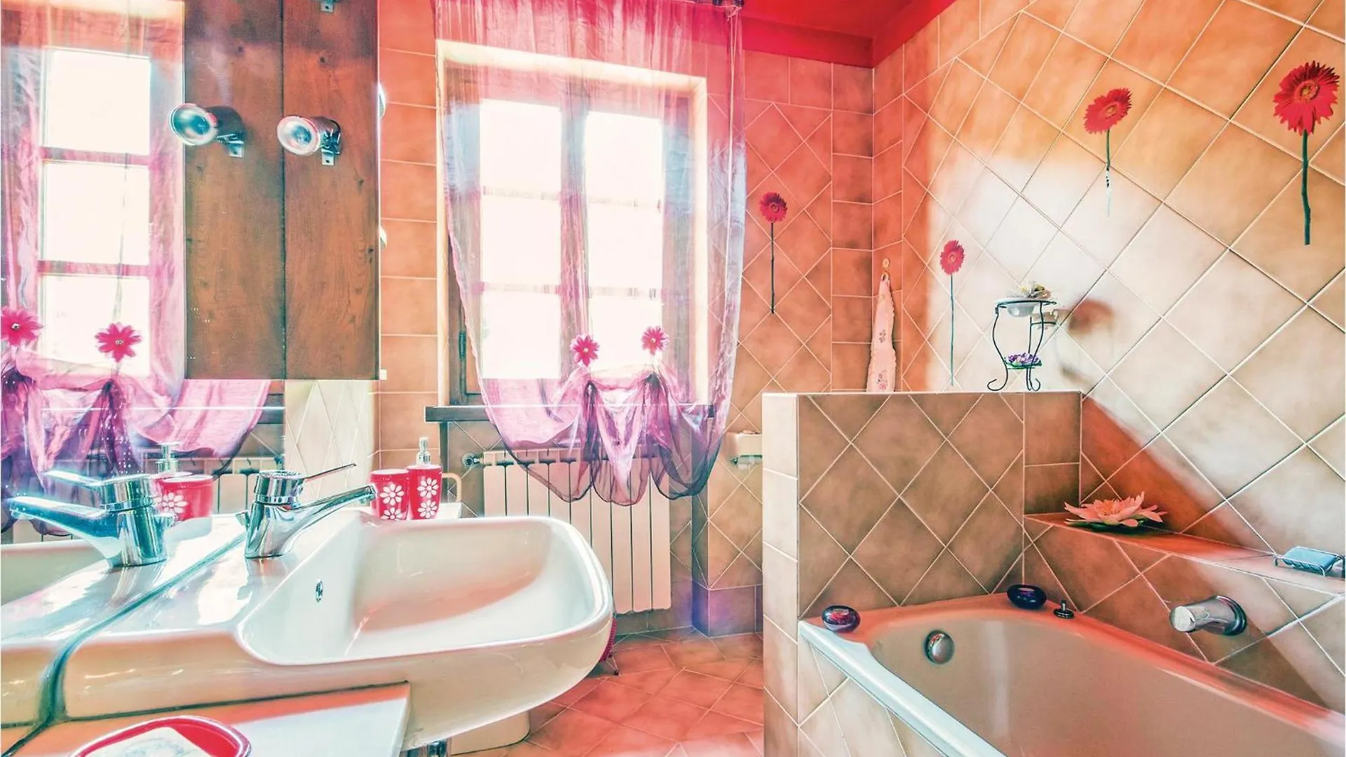 Maresa Villa Pescaglia Holiday home